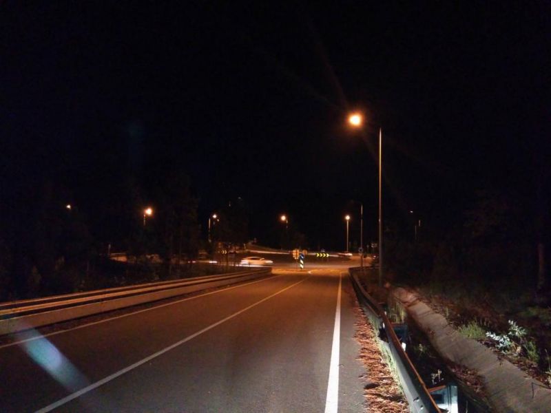 Rotunda de Vila Cova, em Rodilh&otilde;es, Finalmente Iluminada