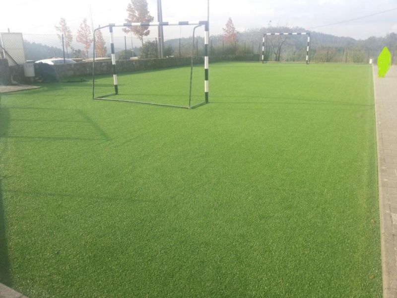 Reformula&ccedil;&atilde;o do Piso do Campo de Jogos da EB1 de Feitos